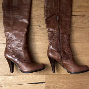 Guess, Caramel leather knee high boots